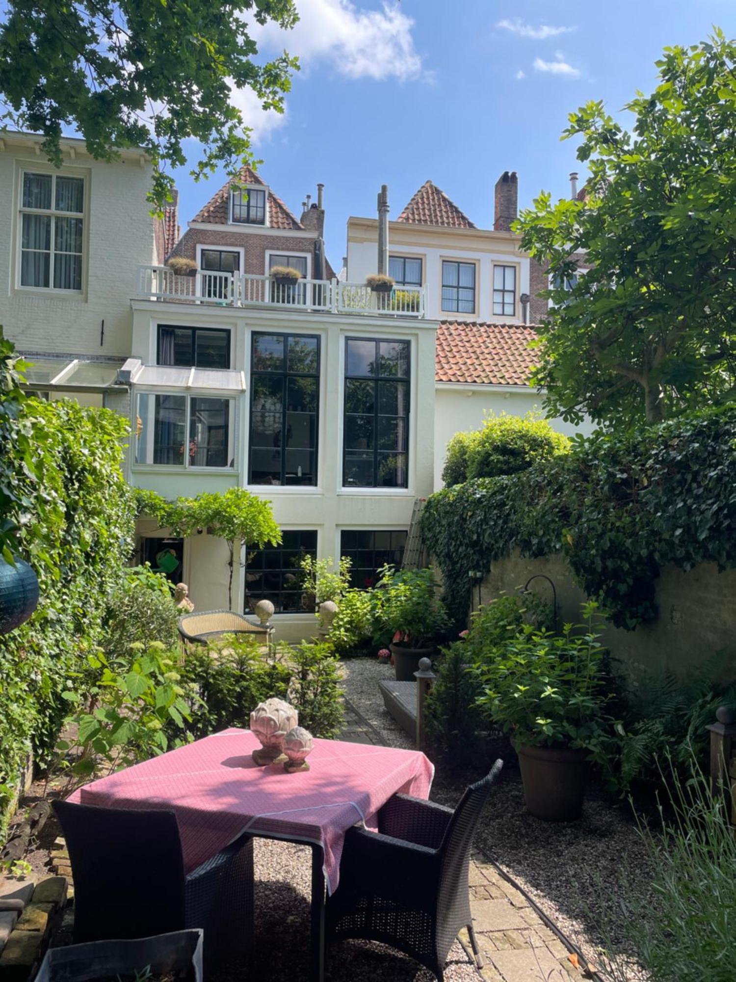 B&B Montancourt-ミデルブルグ エクステリア 写真